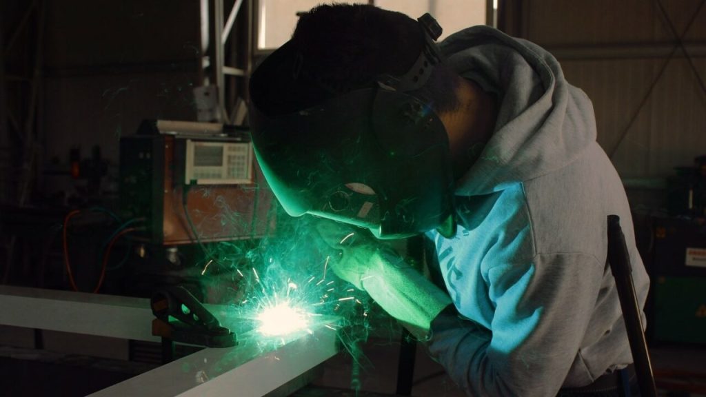 triple-e-training-the-use-of-abet-person-welding